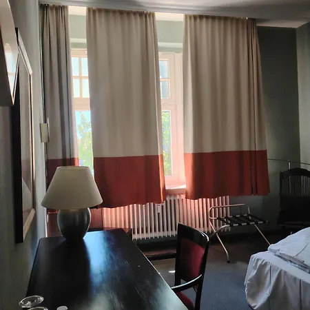 Drei Kronen Hotel