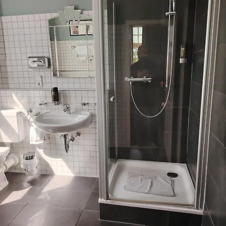 Drei Kronen Hotel 3*