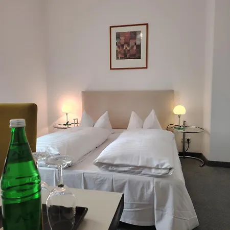 Drei Kronen Hotel