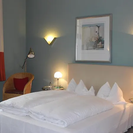 德尔库隆酒店 酒店 利普施塔特