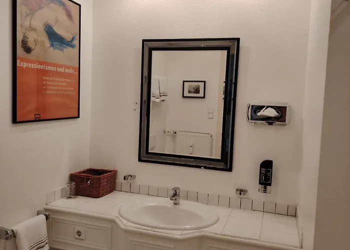 Drei Kronen Hotell 2*