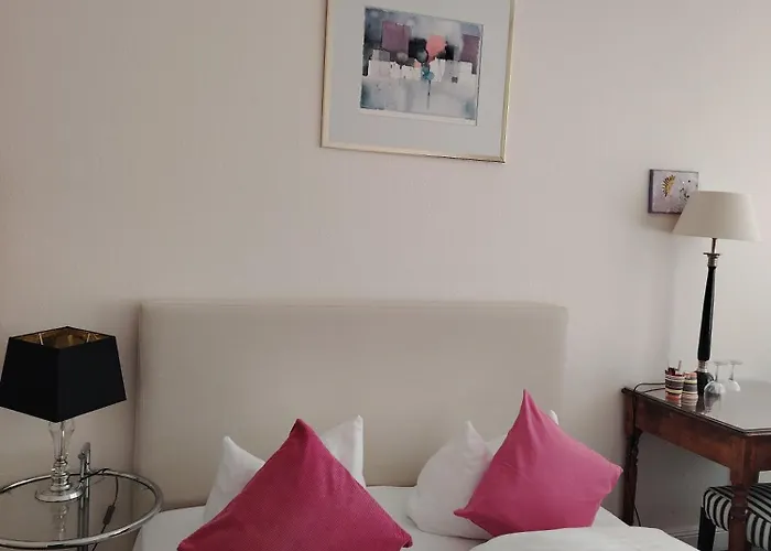 Hotell Drei Kronen 2*